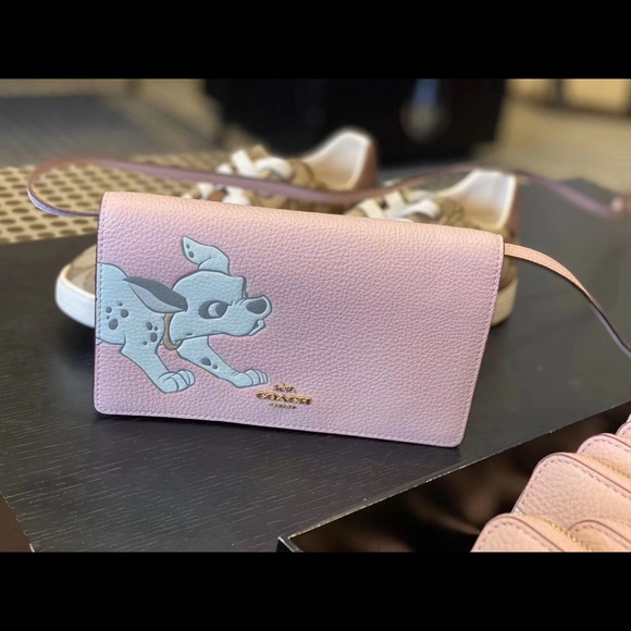 Coach x Disney Dalmatian WOC crossbody - Picture 1 of 3